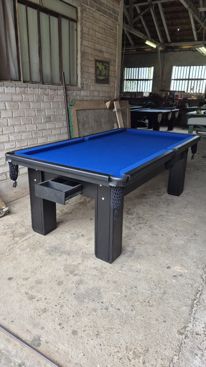 Mesa Madeira Maciça Cor Preta Tecido Azul com Gaveta e Porta Tacos Embutidos